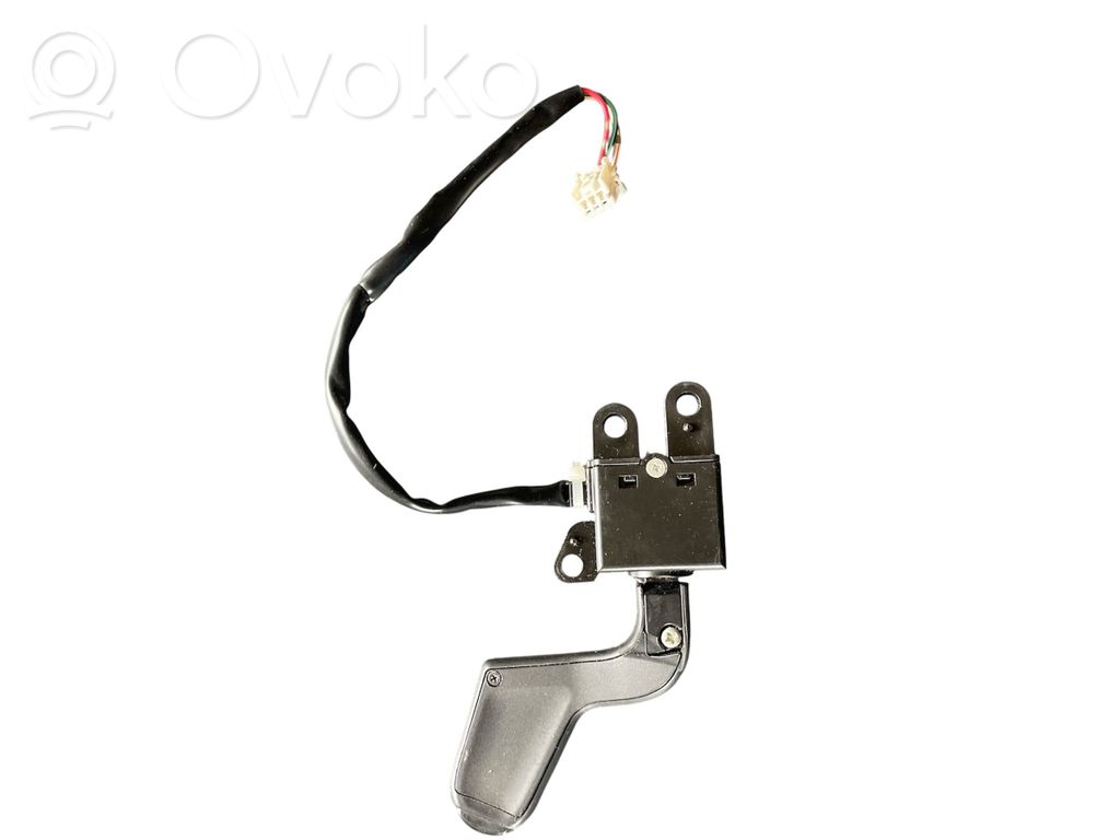 Cruise control switch   3L1E