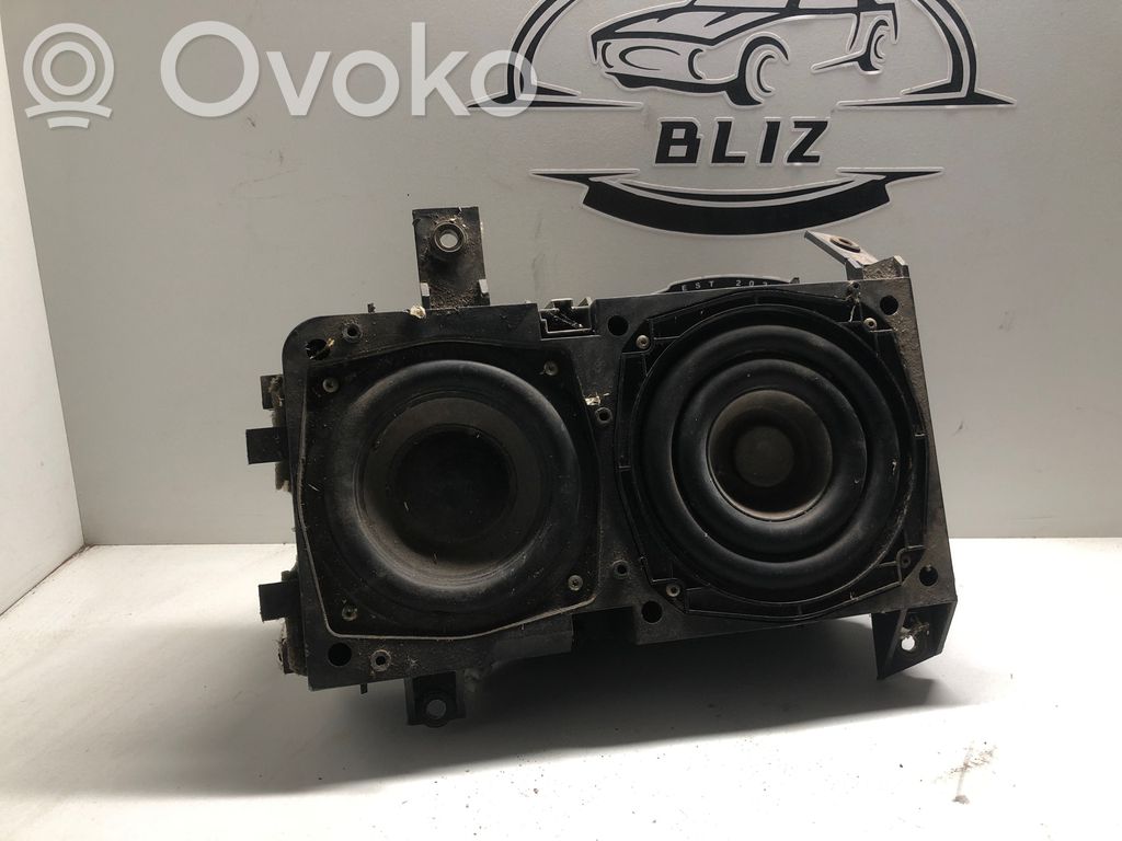 Volvo S70  V70  V70 XC Subwoofer-bassokaiutin 