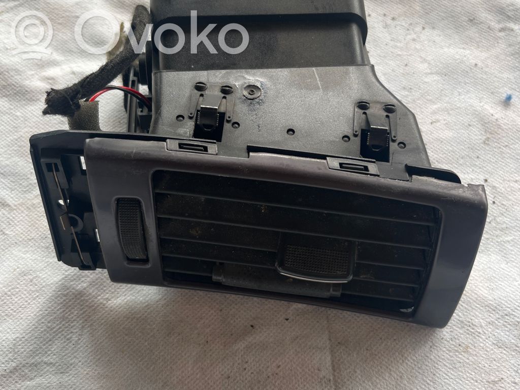 Audi A6 S6 C5 4B Grilă ventilație/ramă laterală bord 