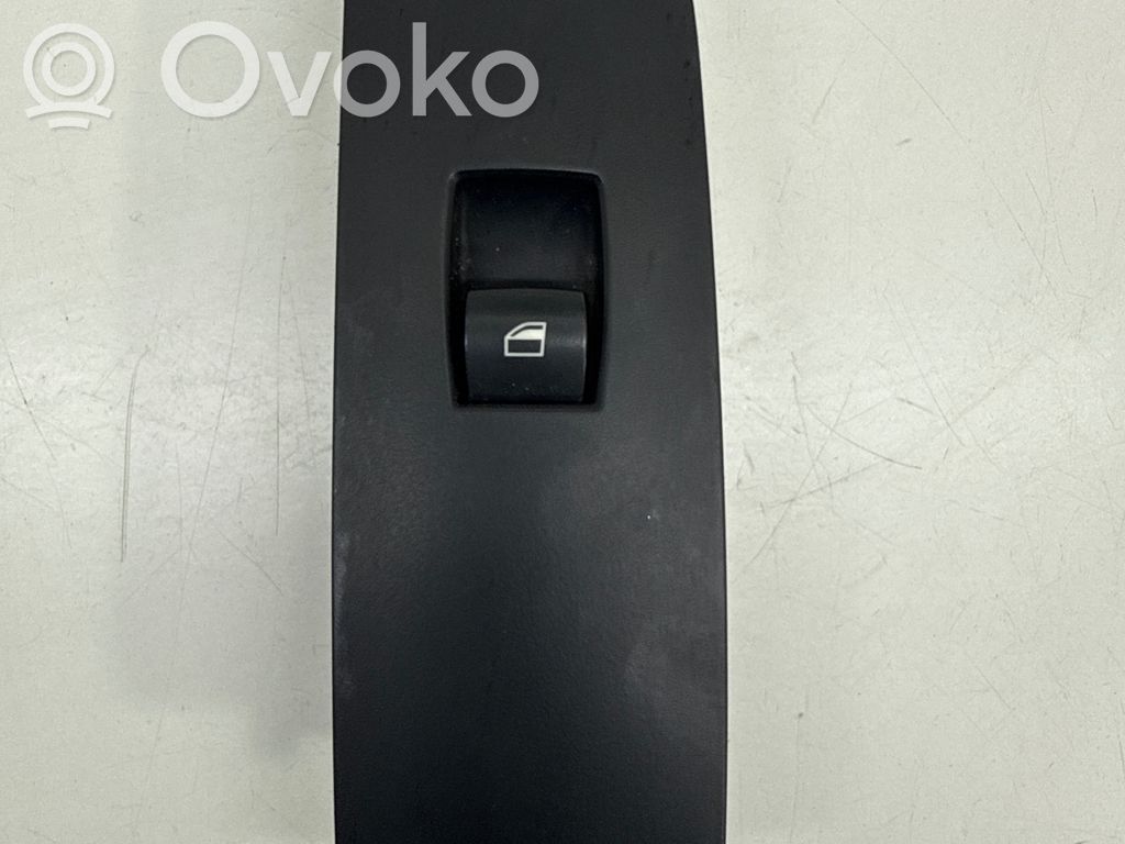 BMW 1 E81 E87 Electric window control switch 