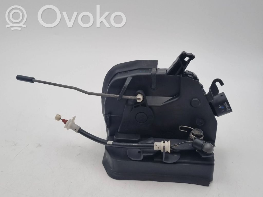 BMW X5 E53 Rear door lock 