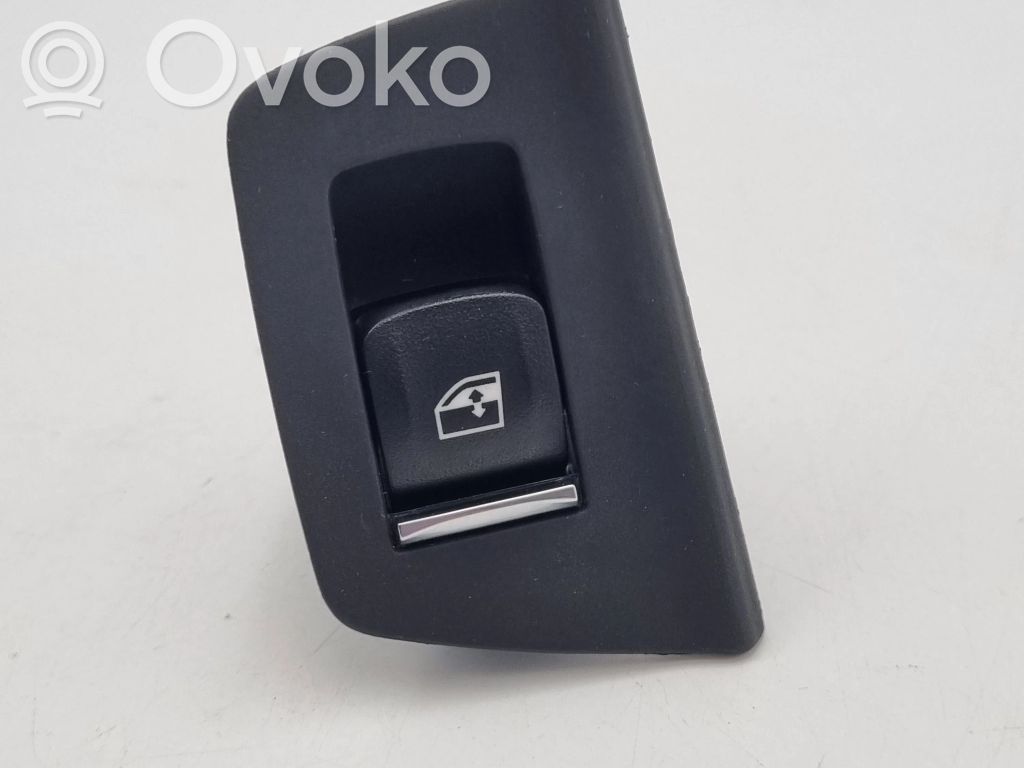 BMW 5 G30 G31 G38 Electric window control switch 