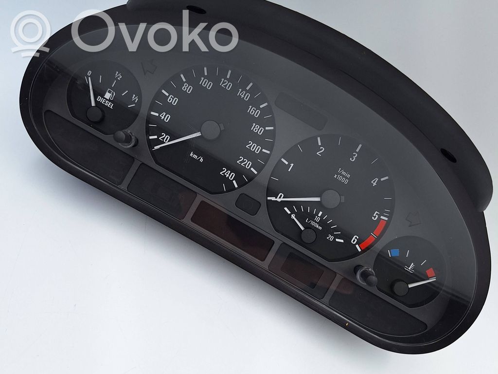 Speedometer (instrument cluster)   6956972,62116956972,00269044000055,0263639251,050127