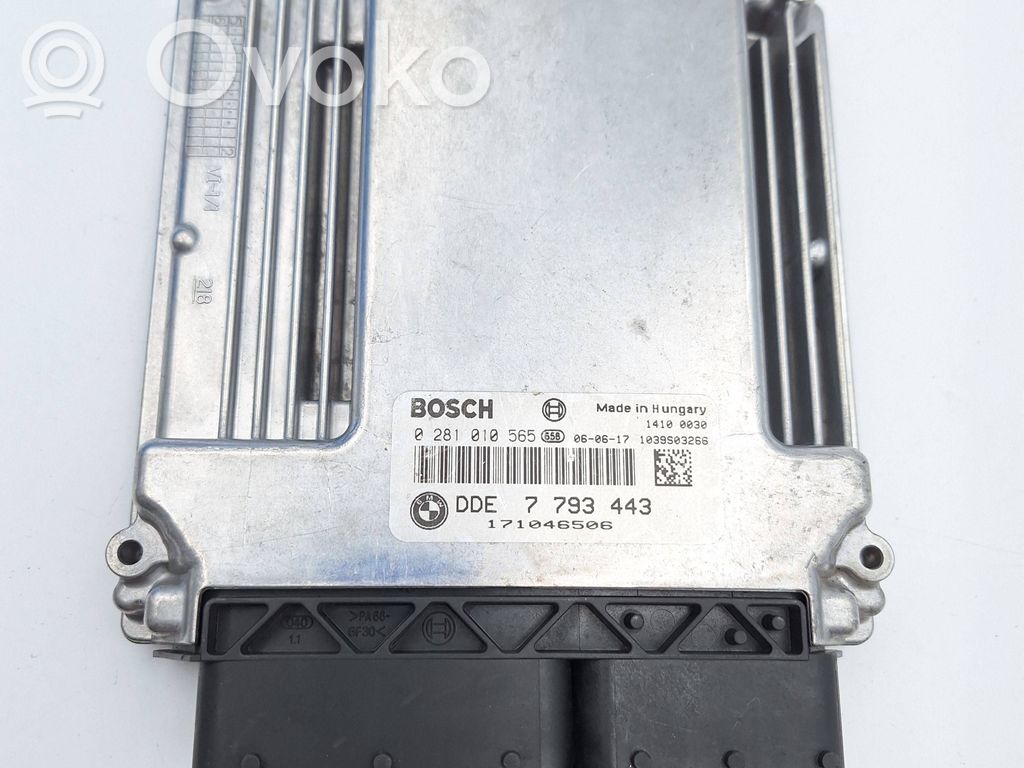 BMW 3 E46 Engine control unit/module 