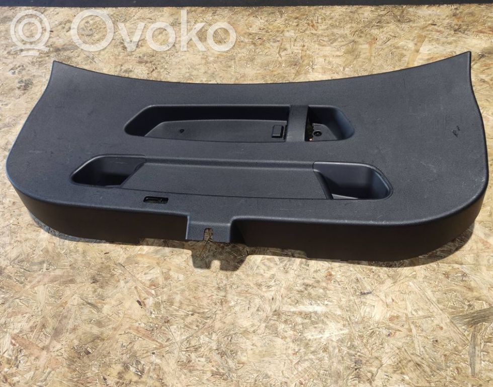 BMW X1 E84 Tailgate trim 