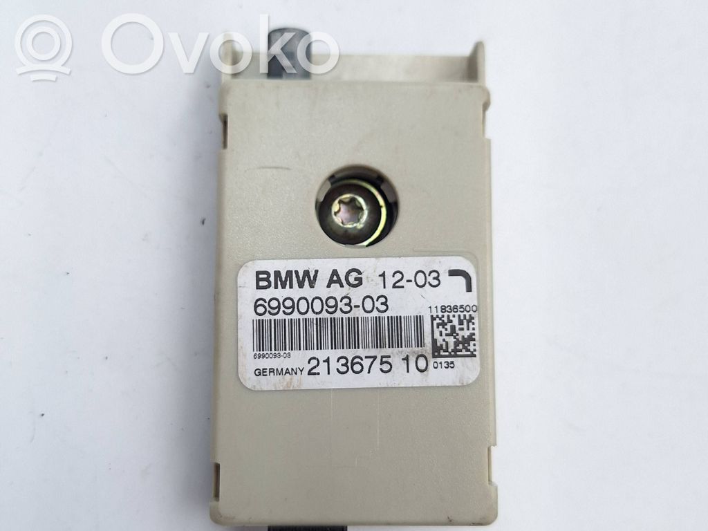 BMW X3 E83 Antenos stiprintuvas 