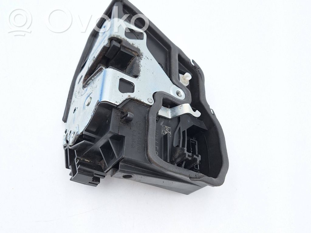 Rear door lock   7229459,A053702,51227229459