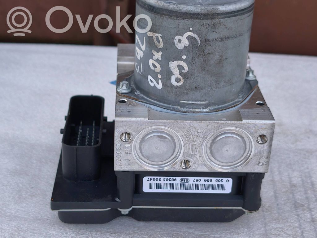ABS Steuergerät   6784868,6784869