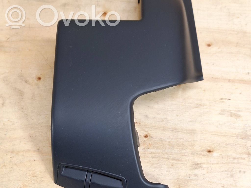 BMW 3 E90 E91 Tailgate/trunk side cover trim 