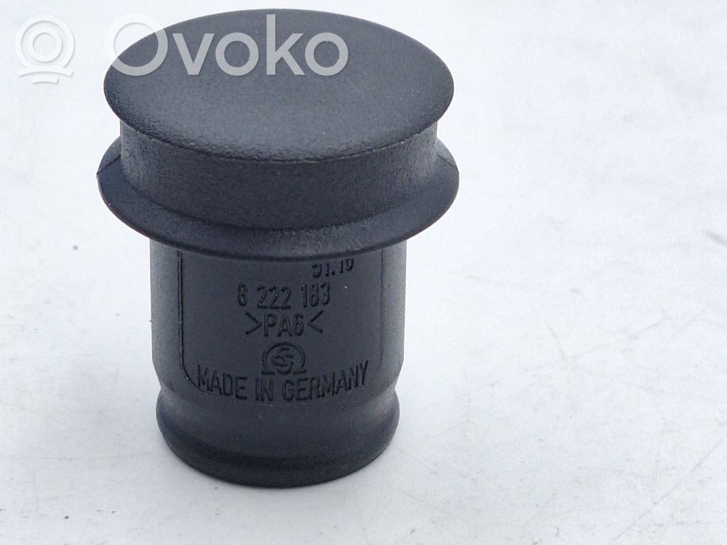 BMW X1 E84 Savukkeensytyttimen kehys 