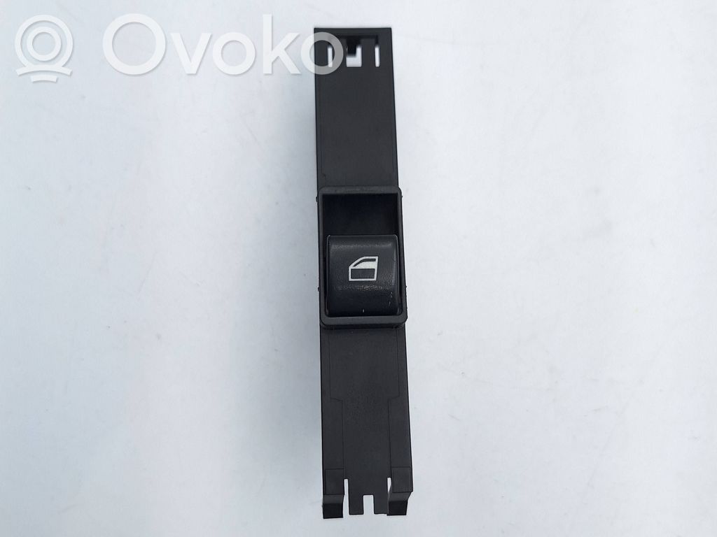Electric window control switch   6902177,61316902177