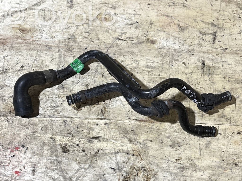 BMW 5 E39 Engine coolant pipe/hose 