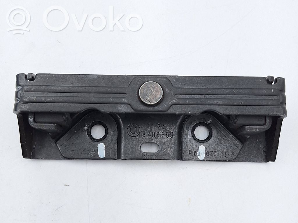 Loading door lock loop/hook striker   8408859,51248408859