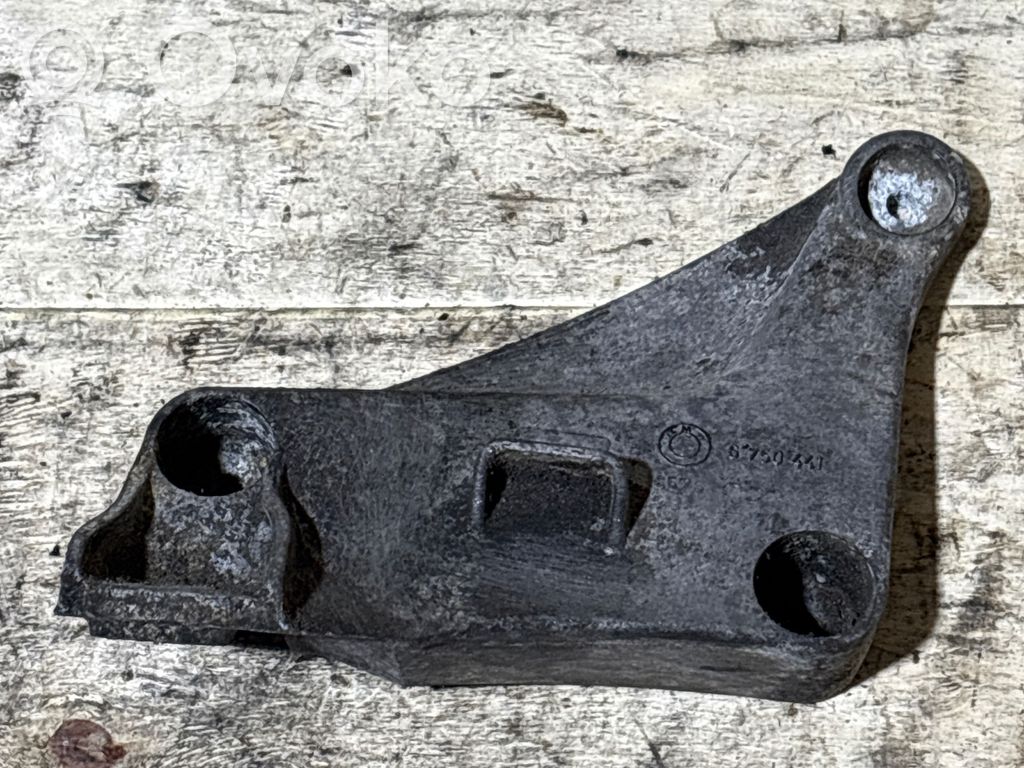 Support, suspension du moteur   6750441,22116750441,1097151,22111097151