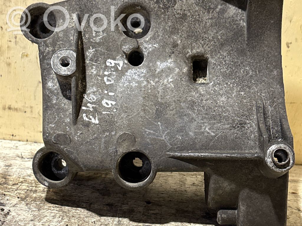 BMW 3 E46 A/C compressor mount bracket 
