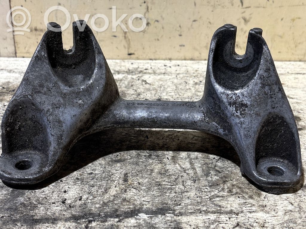 Gearbox mounting bracket   6760303,22326760303