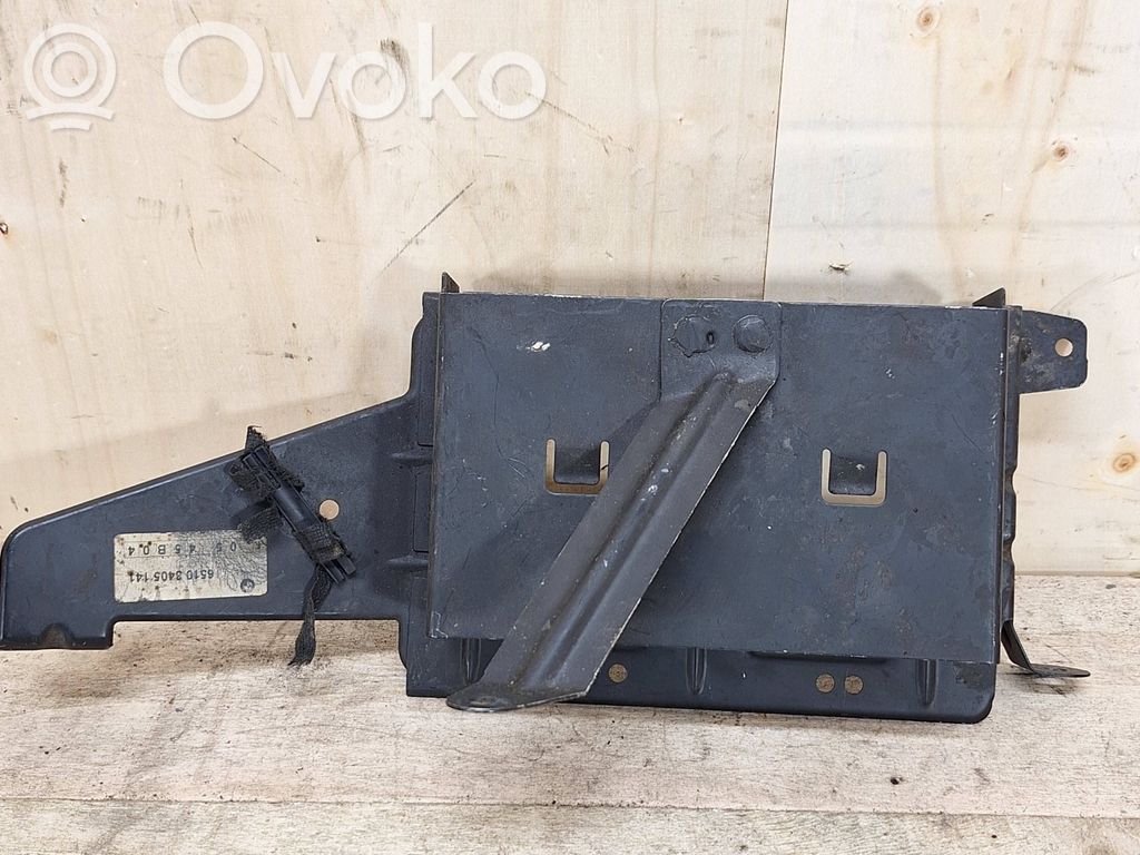 BMW X3 E83 Navigation GPS unit bracket/holder 