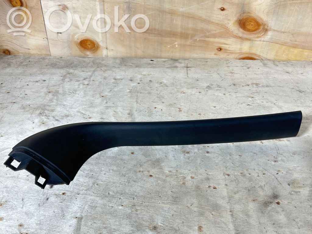BMW X3 E83 Tailgate trim 