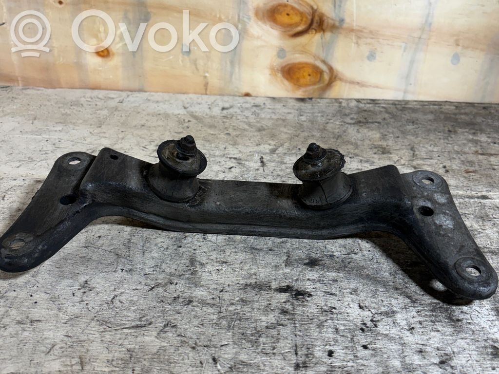 BMW 3 E92 E93 Gearbox mounting bracket 