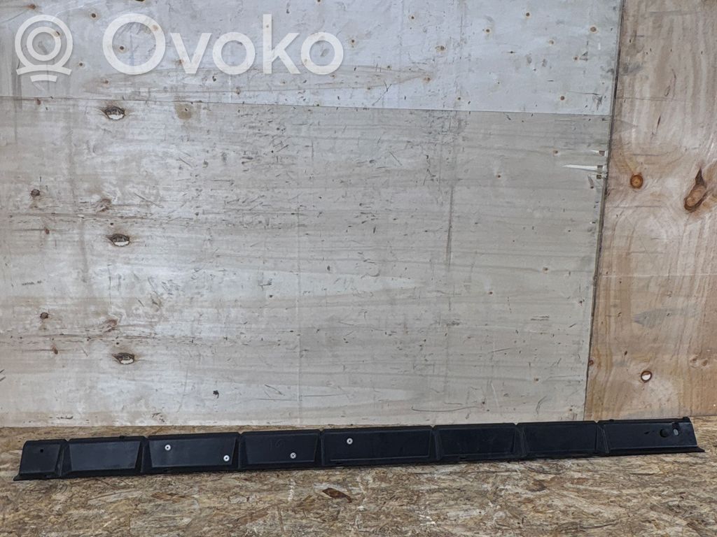 Sill supporting ledge   8408710,51718408710