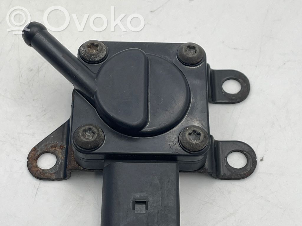 Exhaust gas pressure sensor   7808013,13627808013