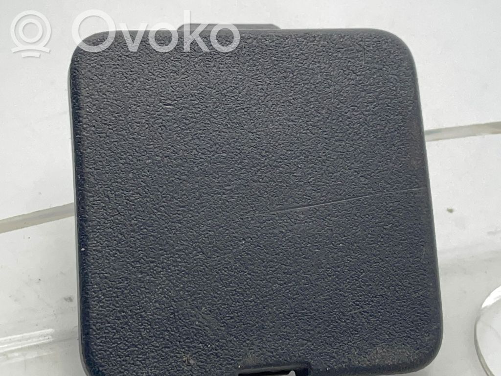 BMW X3 E83 Abdeckung Deckel Abschleppöse vorne 