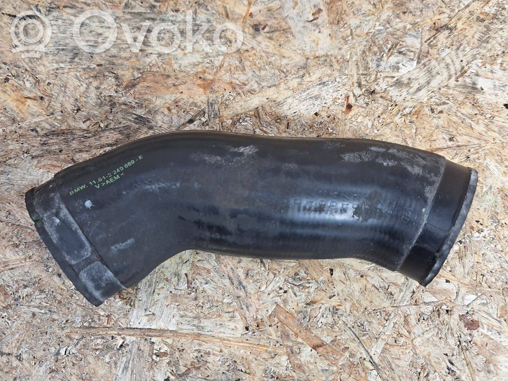 BMW 5 E39 Intercooler hose/pipe 
