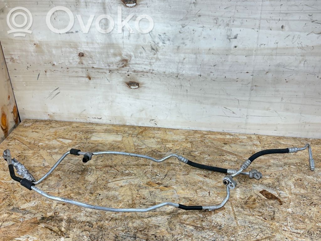 BMW 3 E90 E91 Air conditioning (A/C) pipe/hose 