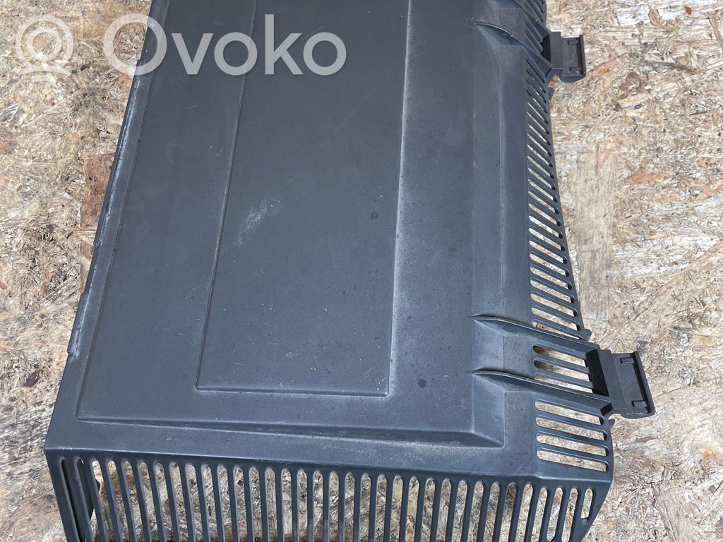 Air filter box cover   8379627,64318379627