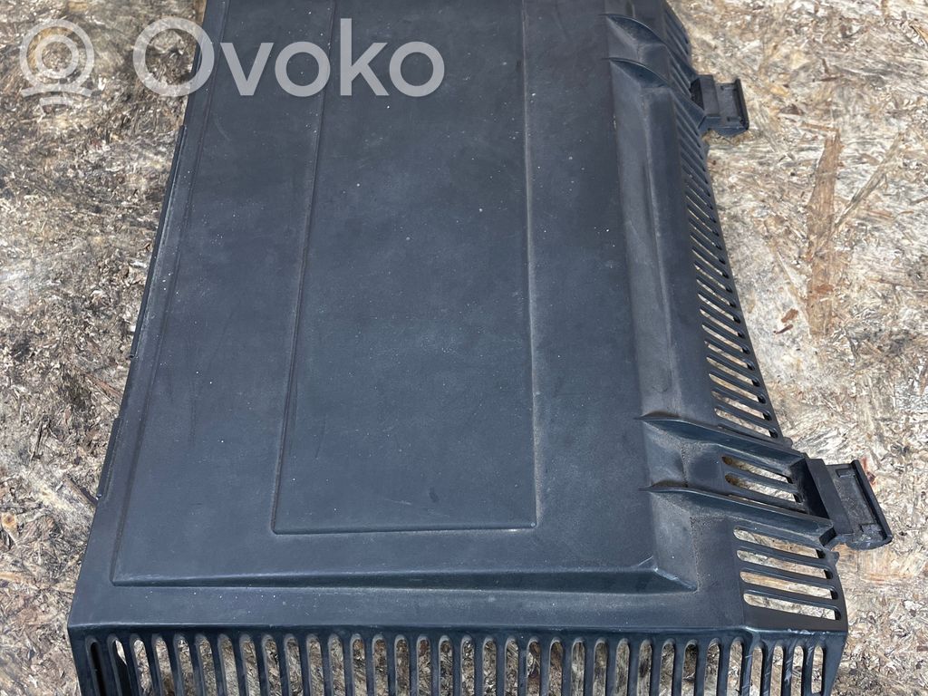 Air filter box cover   8379627,64318379627