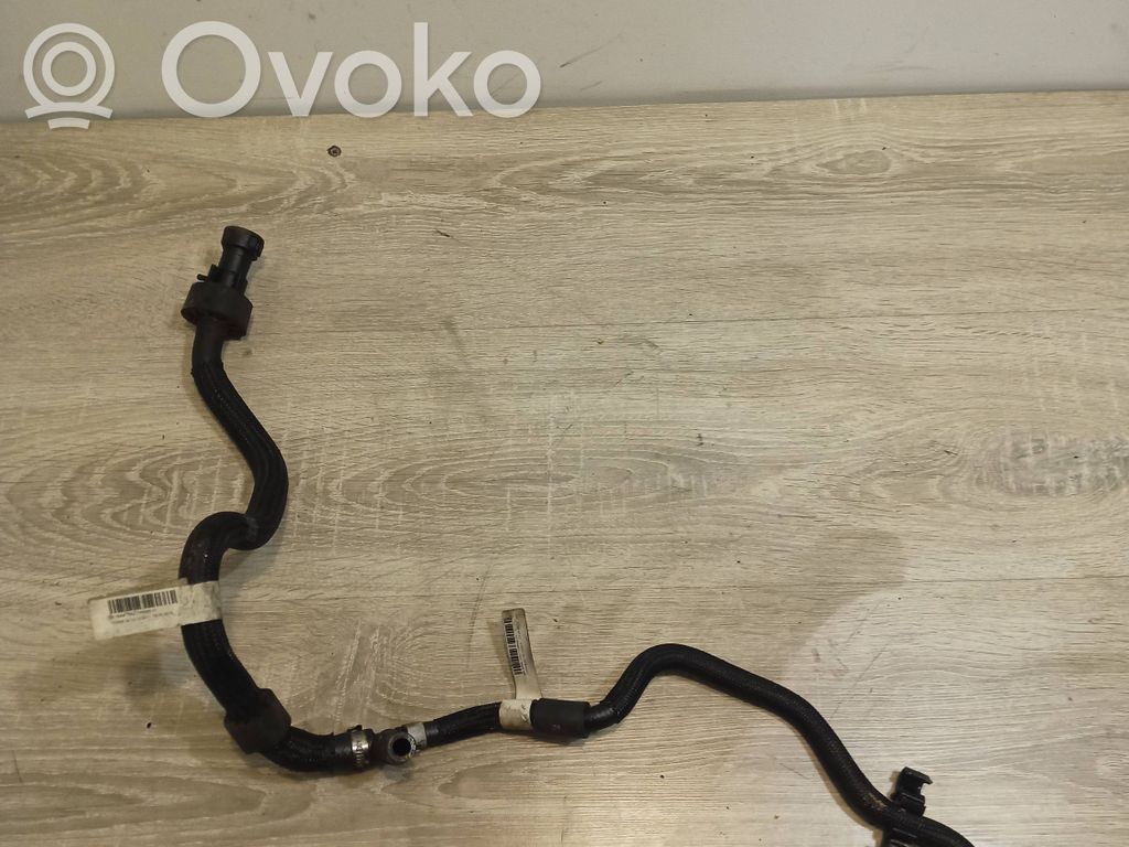 BMW 3 E90 E91 Caurule (-es) / šļūtene (-es) 