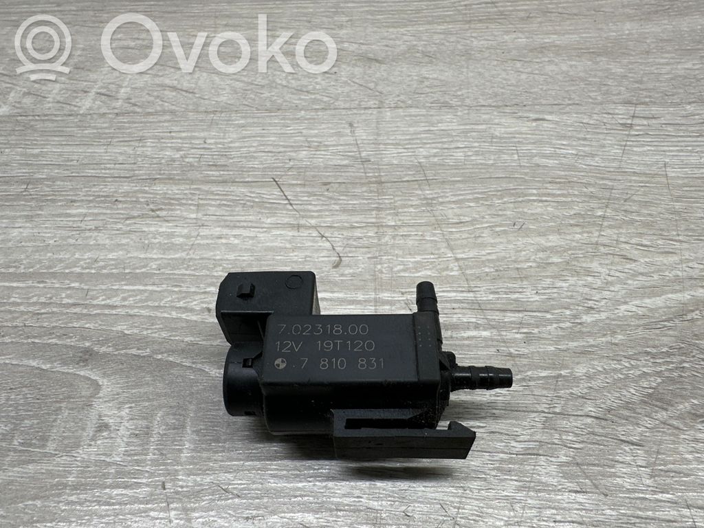 BMW 3 E90 E91 Zawór podciśnienia / Elektrozawór turbiny 
