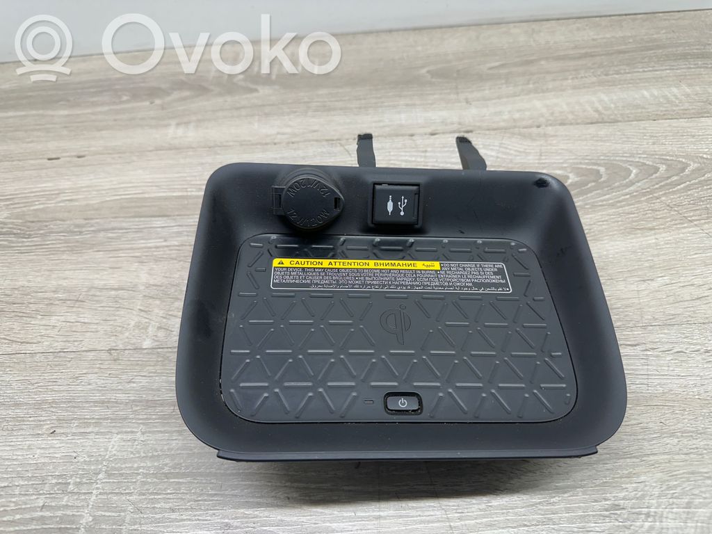 Módulo de carga inalámbrico   861C042010C1,082961701840,CAQU28X0AJ,063064701810