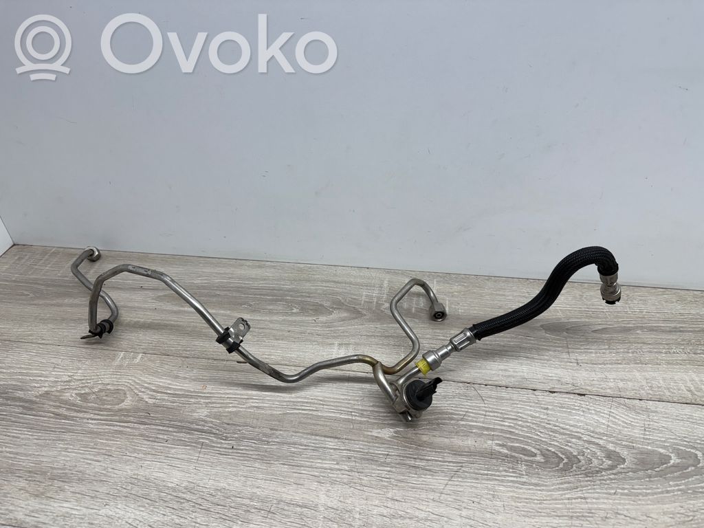 BMW 7 F01 F02 F03 F04 Fuel line pipe 