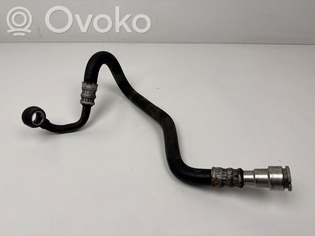 Power steering hose/pipe/line   6774858