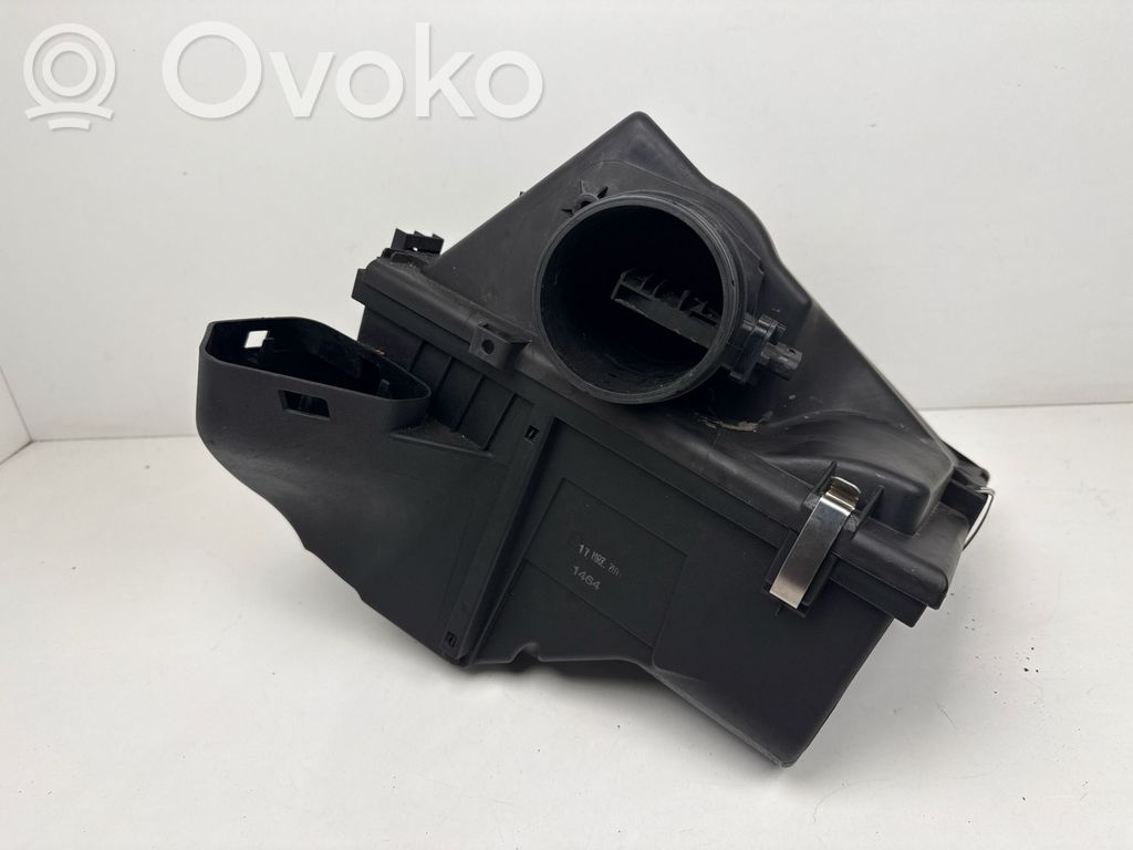 Obudowa filtra powietrza   8512599,P753