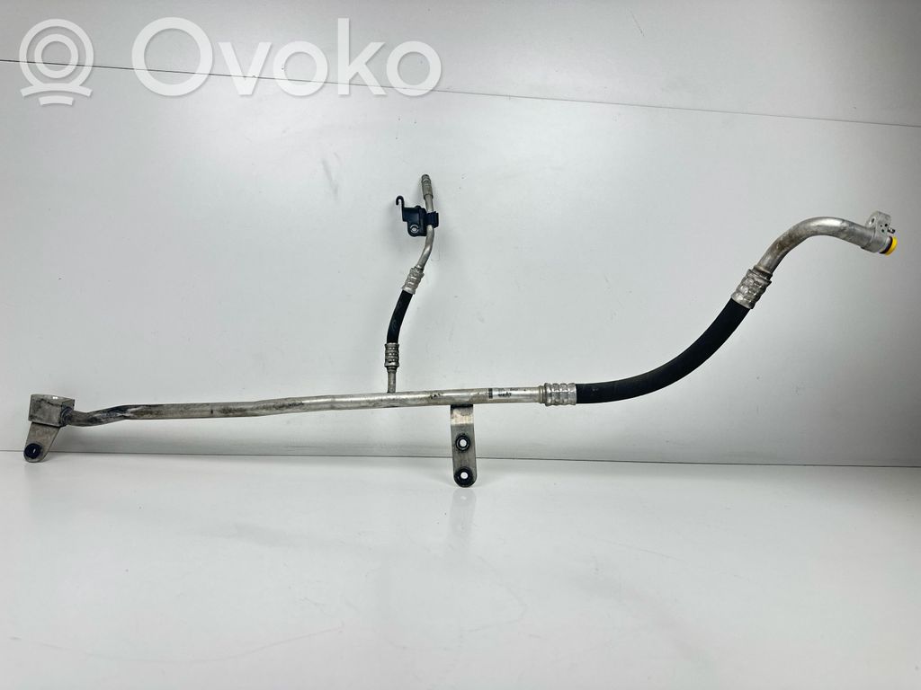 BMW 5 GT F07 Wąż / Przewód klimatyzacji A/C 