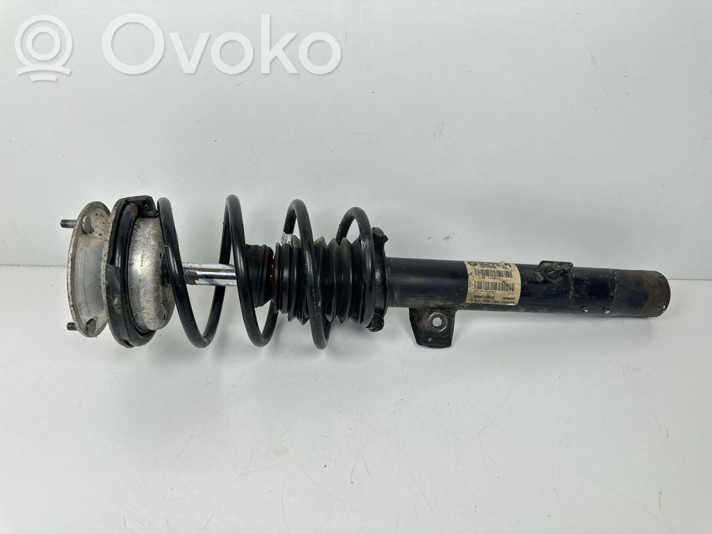 BMW 1 E81 E87 Priekšpusē amortizators 