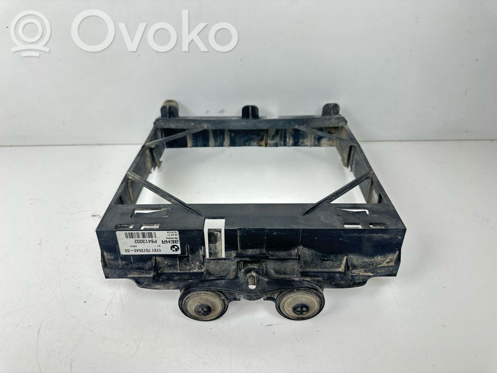 BMW 7 F01 F02 F03 F04 Staffa di montaggio del radiatore 