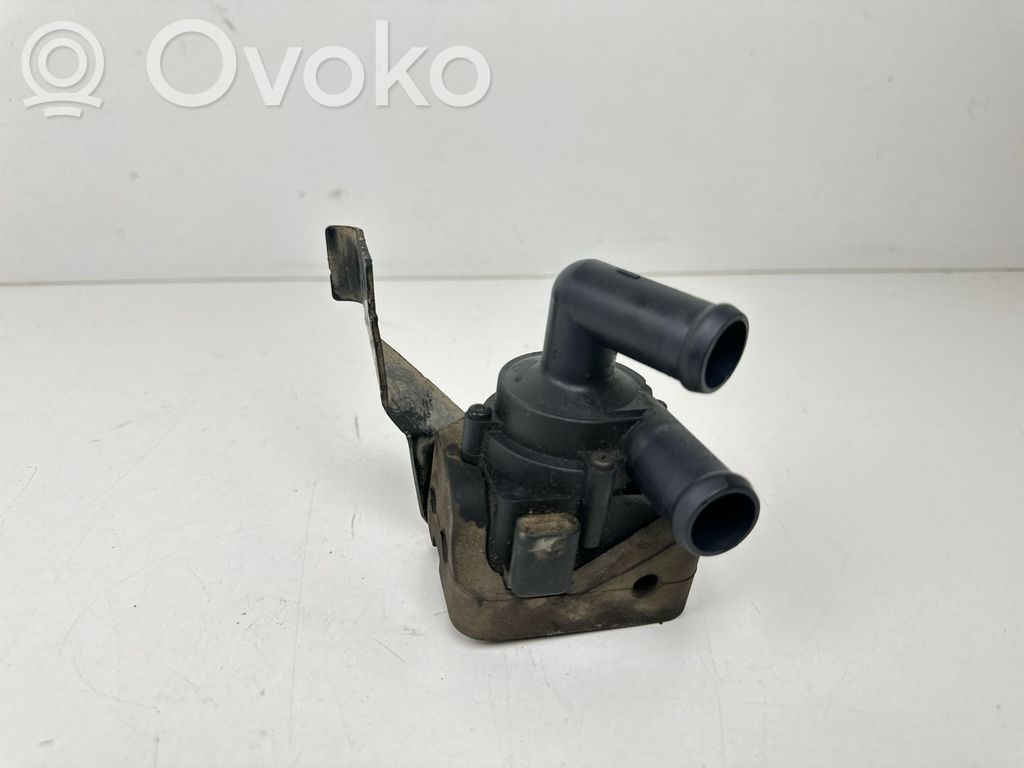 BMW 7 F01 F02 F03 F04 Pompă electrică auxiliară lichid de răcire/apă 
