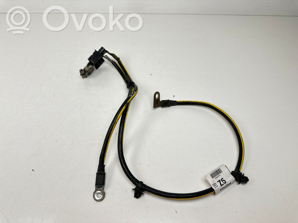 Nissan Qashqai Minus / Klema / Przewód akumulatora 
