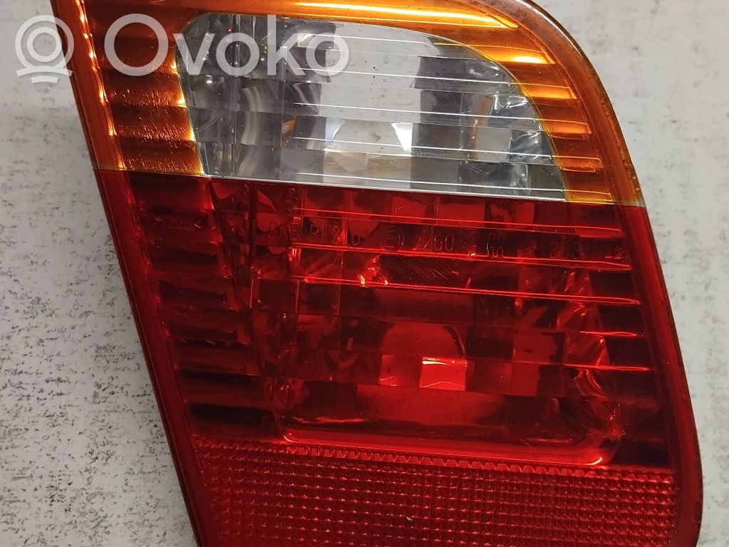 Rear/tail lights   6907945,388511