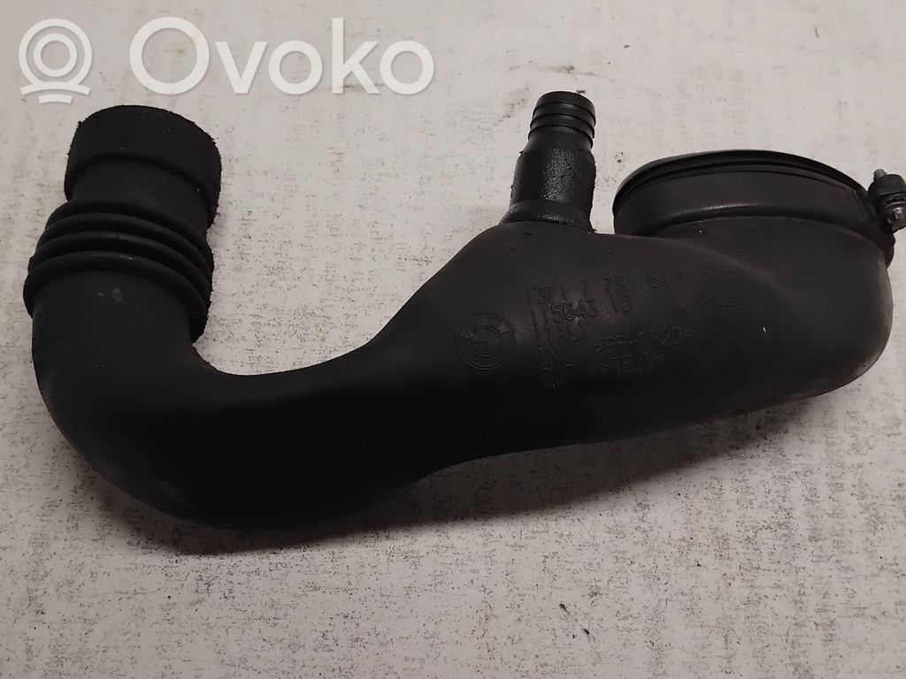 BMW 3 E90 E91 Oro paėmimo kanalo detalė (-ės) 