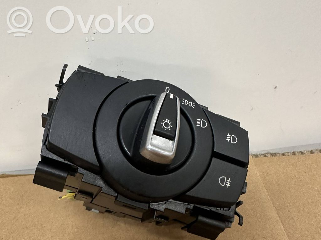 Light switch   9169403