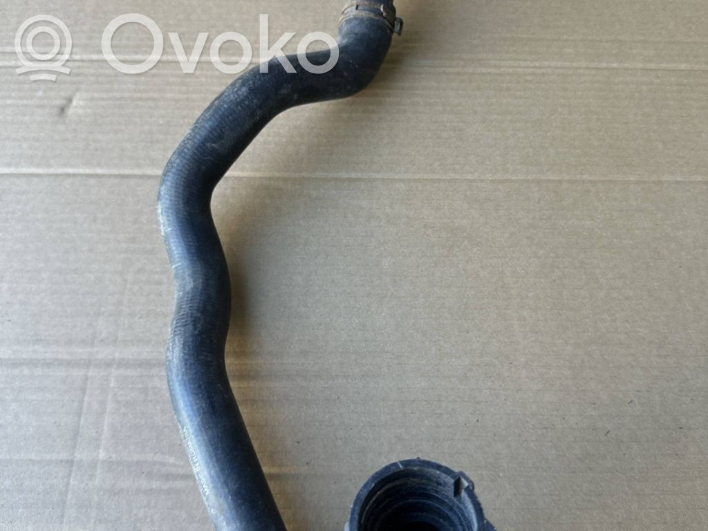 Audi A5 8T 8F Engine coolant pipe/hose 