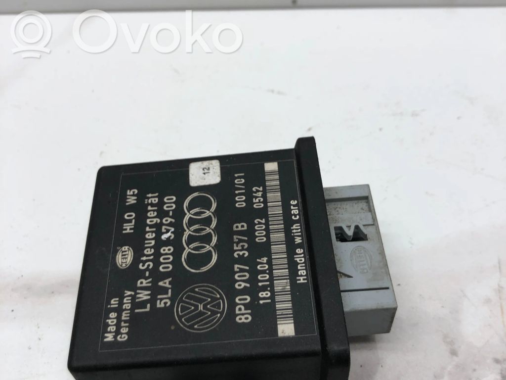 Audi A4 S4 B7 8E 8H Light module LCM 