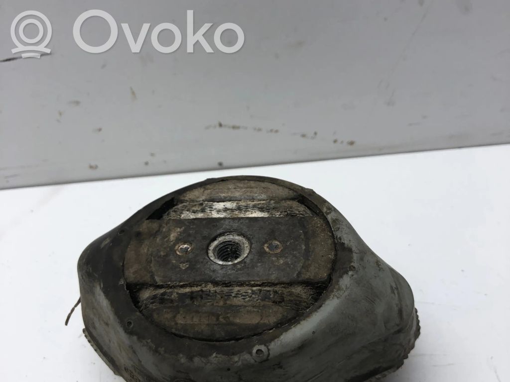 Audi A6 Allroad C5 Engine mount bracket 