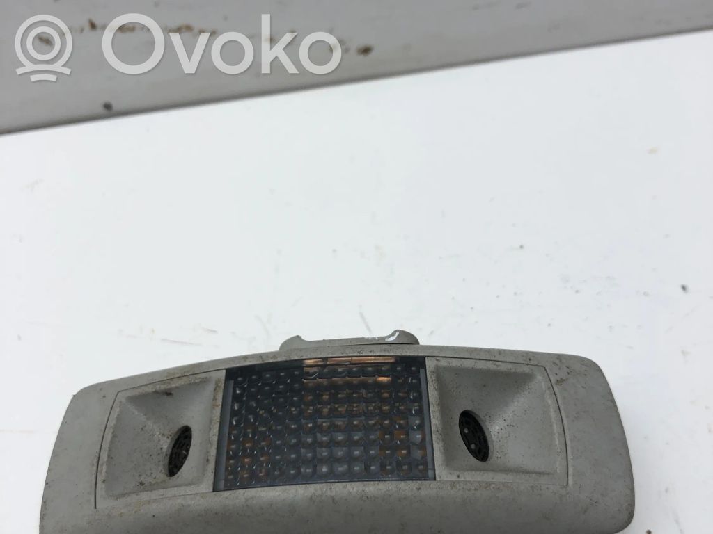 Volkswagen PASSAT B5.5 Rear seat light 