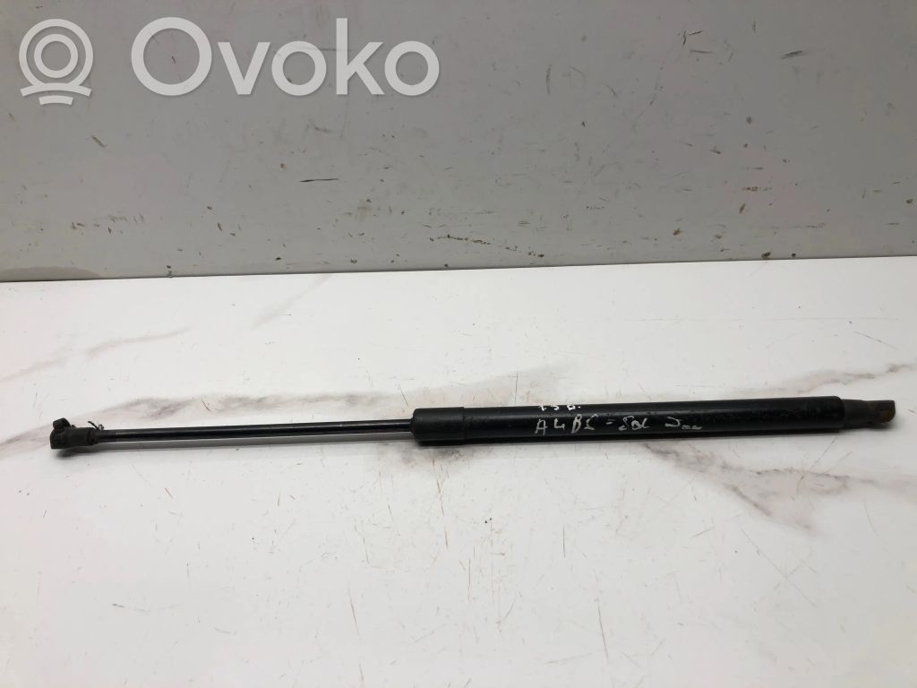 Audi A4 S4 B6 8E 8H Amortyzator klapy tylnej bagażnika 