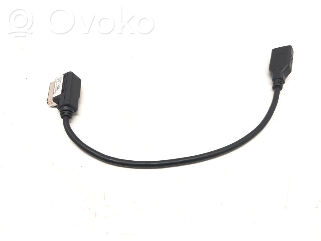 Audi A3 S3 8V Enchufe conector USB 